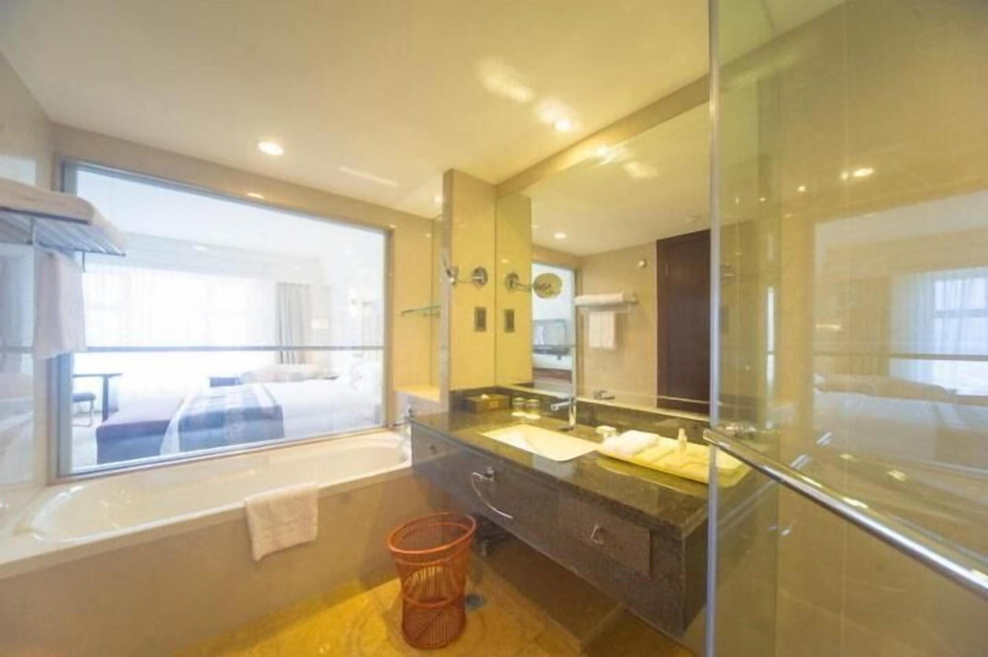 Hotel Ramada Chengdu North Zewnętrze zdjęcie
