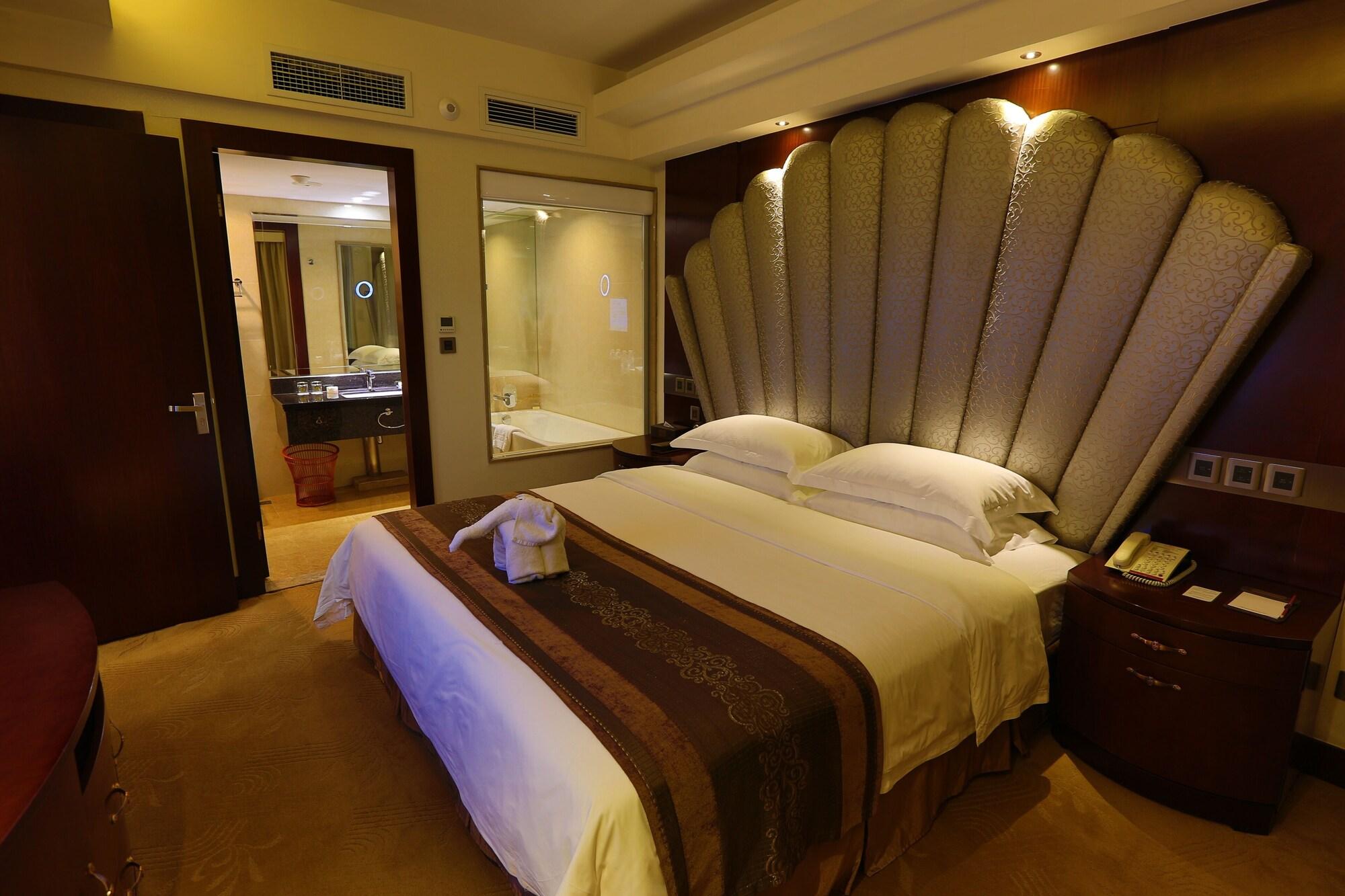 Hotel Ramada Chengdu North Zewnętrze zdjęcie