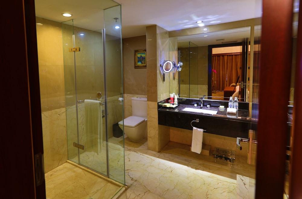 Hotel Ramada Chengdu North Zewnętrze zdjęcie