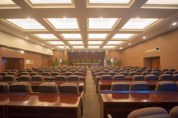 Hotel Ramada Chengdu North Zaplecze biznesowe zdjęcie